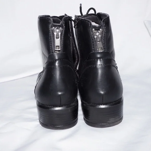 Madden Girl Combat Boots - Picture 4 of 7